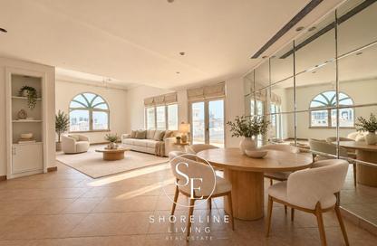 Apartment - 3 - 4 for rent in Al Tamr - Shoreline Apartments - Palm Jumeirah - Dubai
