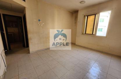 Apartment - 1 Bedroom - 1 Bathroom for rent in Muwailih Building - Muwaileh - Sharjah