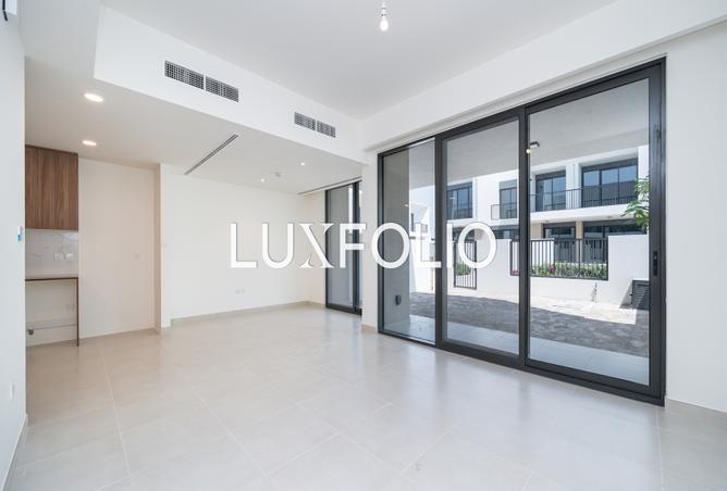 121977728 - Property Image 3
