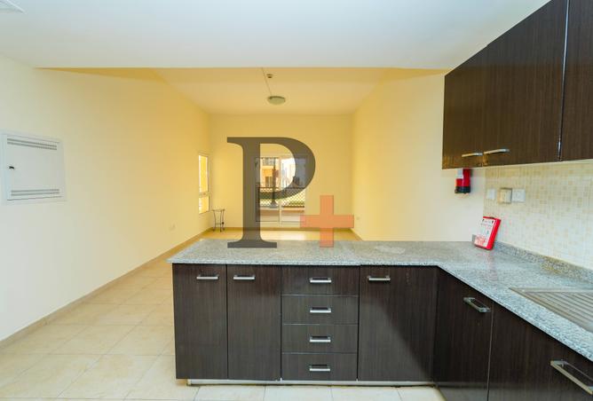 135180544 - Property Image 3