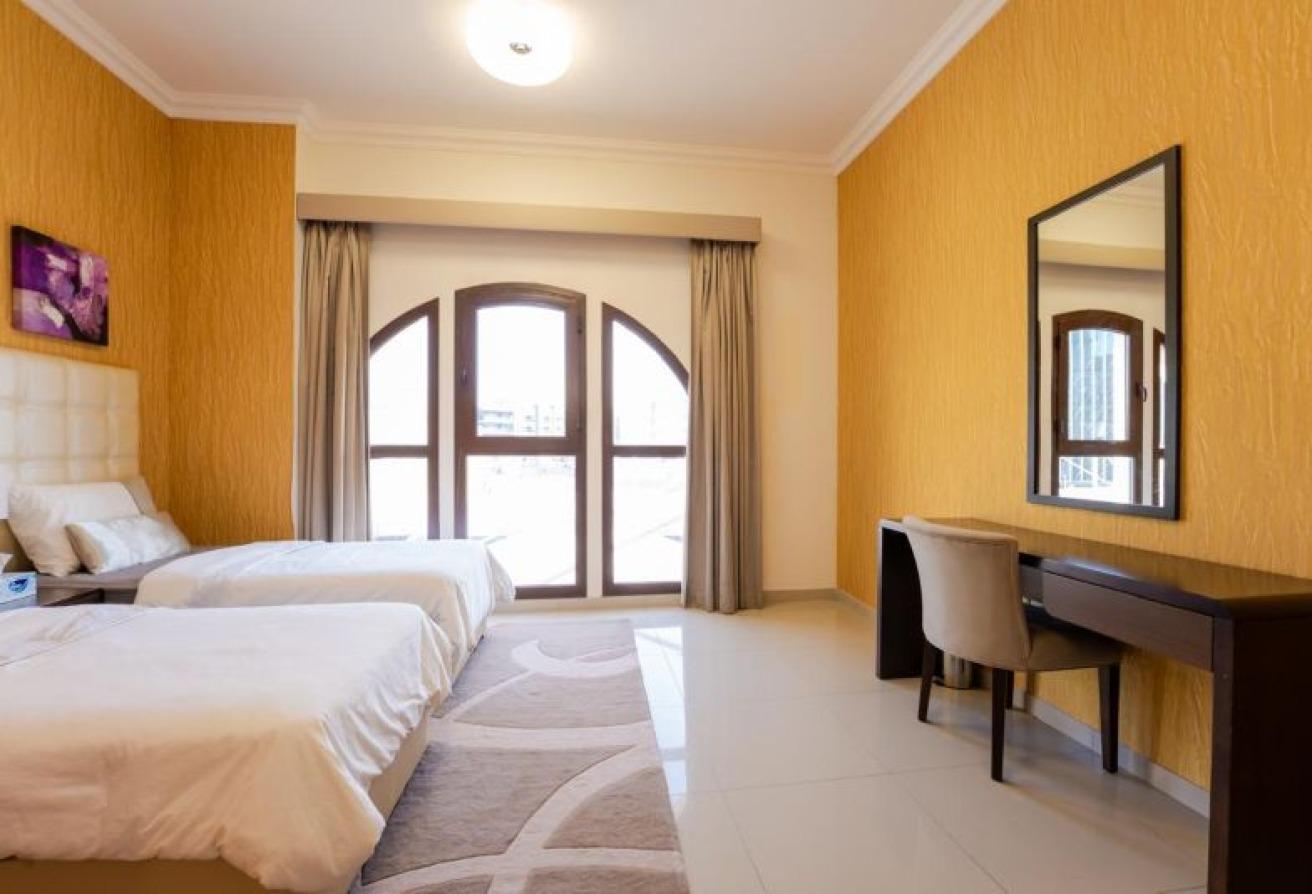 Spacious Fully Furnished | VACANT PERFECT LIVING photo 15