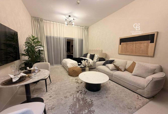 56942398 - Property Image 2