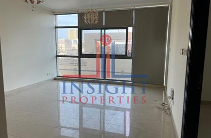 Apartment - 1 Bedroom - 1 Bathroom for rent in The Links West Tower - The Links - The Views - Dubai