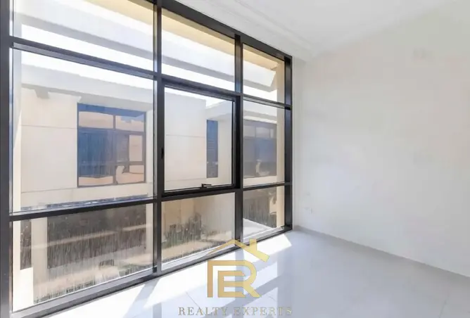 104671558 - Property Image 2