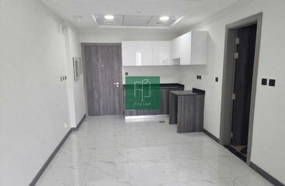 Apartment - 1 - 1 for rent in Rukan Tower B - Rukan Tower - Rukan - Dubai