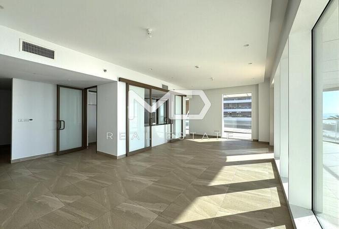 81951106 - Property Image 3