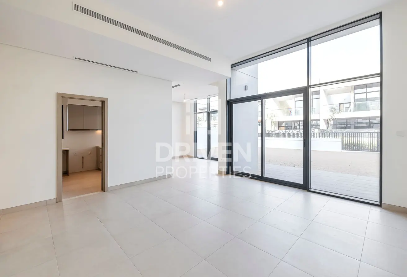163239205 - Property Main Image