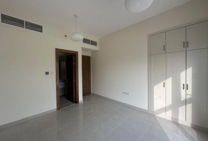 76962983 - Property Main Image