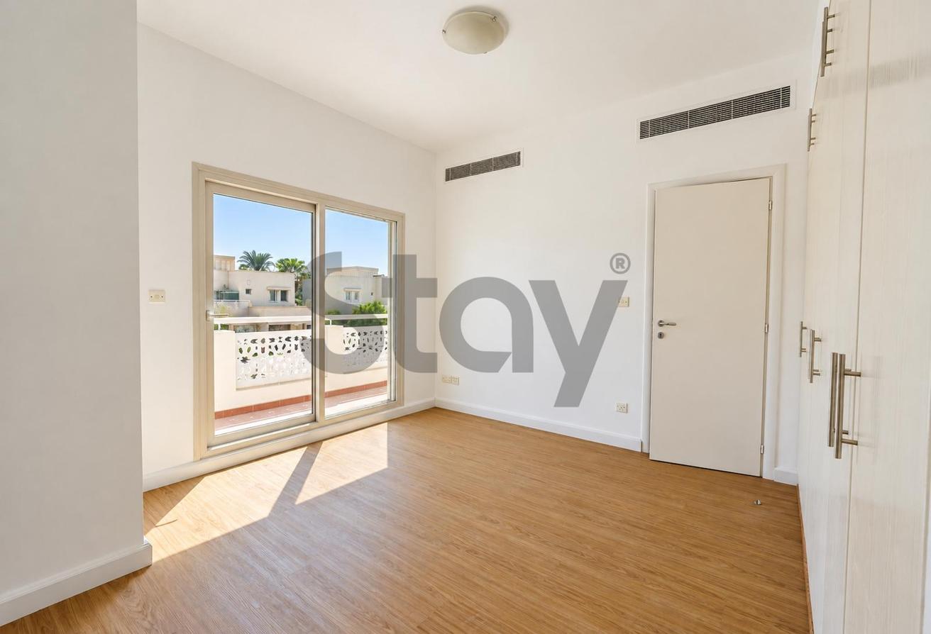 Well Maintained | Pool and Park backing | Vacant photo 17