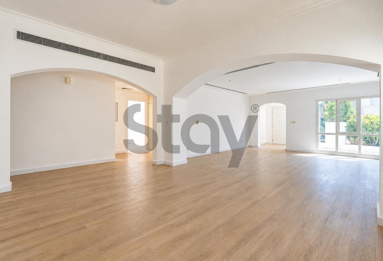 Well Maintained | Pool and Park backing | Vacant photo 13