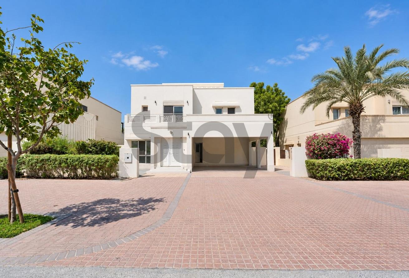 Well Maintained | Pool and Park backing | Vacant photo 23