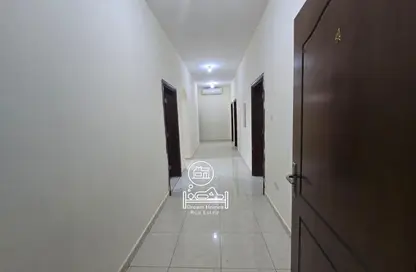 Apartment - 3 Bedrooms - 3 Bathrooms for rent in Shakhbout City - Abu Dhabi