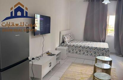 Apartment - Studio - 1 Bathroom for rent in Al Memzar Tower - Al Taawun Street - Al Taawun - Sharjah Apartment - Studio - 1 Bathroom for rent in Al Memzar Tower - Al Taawun Street - Al Taawun - Sharjah