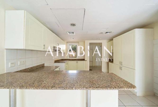 70670521 - Property Image 3