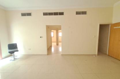Apartment - 2 - 2 for rent in Fire Station Road - Muwaileh - Sharjah Apartment - 2 - 2 for rent in Fire Station Road - Muwaileh - Sharjah