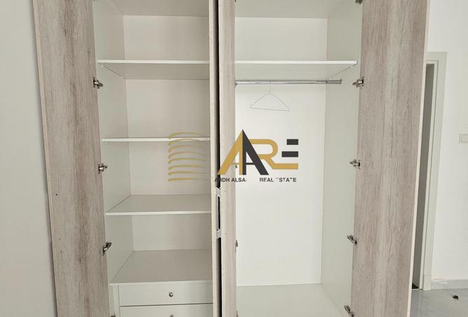 123367398 - Property Image 2