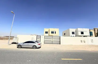 Villa - 5 Bedrooms - 6 Bathrooms for rent in Al Tay East - Al Suyoh - Sharjah