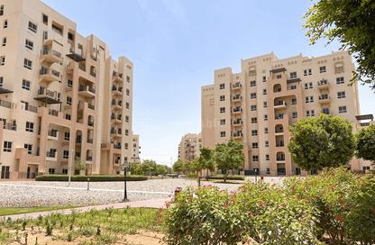 Apartment - Studio - 1 for rent in Al Thamam 14 - Al Thamam - Remraam - Dubai