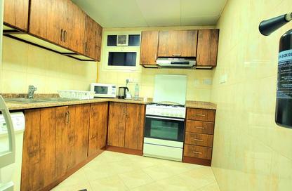 Apartment - 2 - 2 for rent in Hamdan Street - Abu Dhabi
