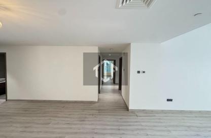 Apartment - 3 Bedrooms - 3 Bathrooms for rent in Millennium Executive Tower - Sheikh Zayed Road - Dubai
