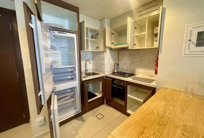 98710819 - Property Image 2