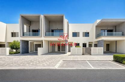 Townhouse - 3 - 4 for rent in Redwoods - Yas Acres - Yas Island - Abu Dhabi