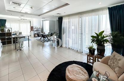 Apartment - 1 Bedroom - 2 Bathrooms for rent in Lake View Tower - JLT Cluster B - Jumeirah Lake Towers - Dubai