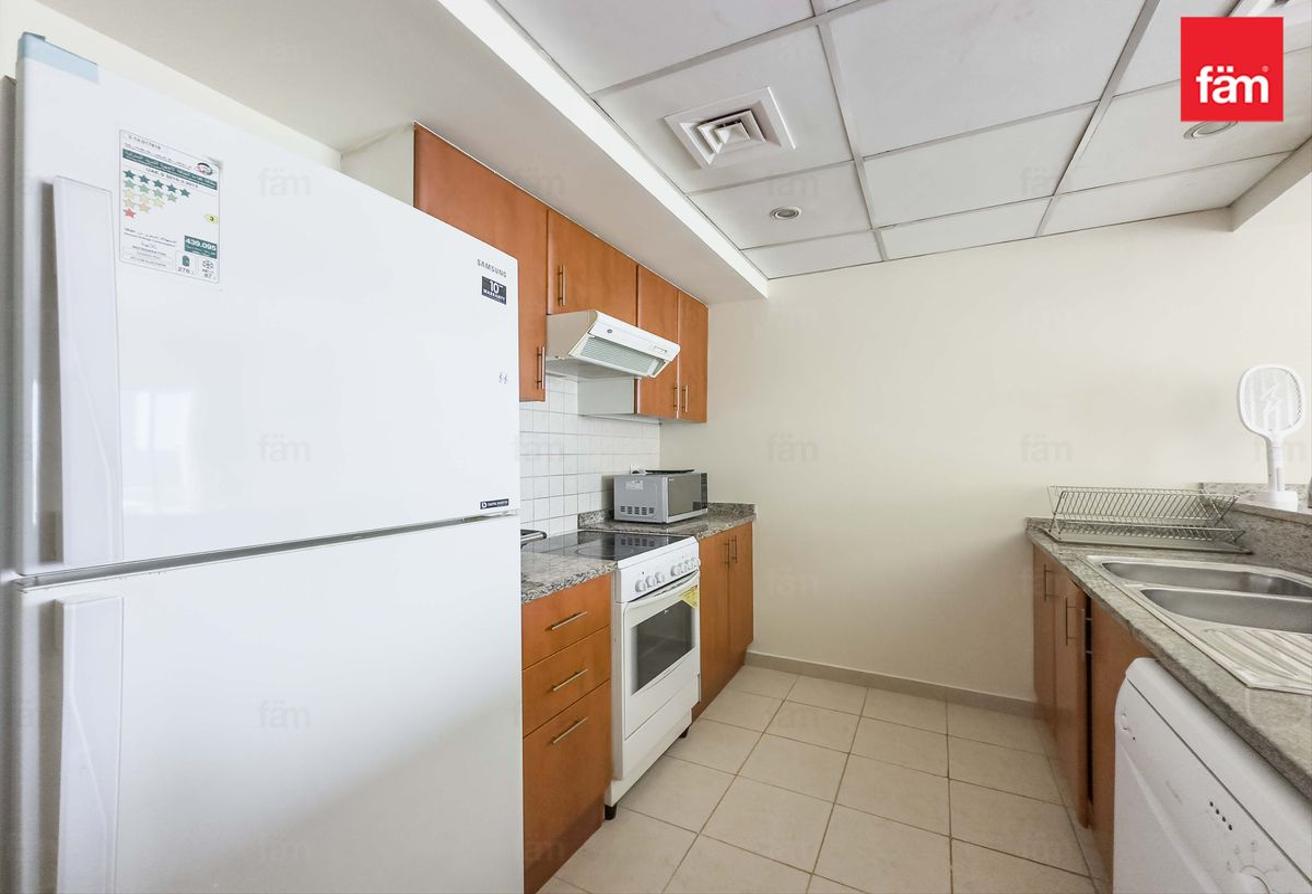Ready To Move In 1 Beds Partially Furnished photo 4