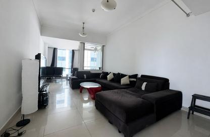 Apartment - 3 Bedrooms - 3 Bathrooms for rent in Ocean Heights - Dubai Marina - Dubai