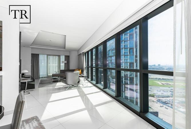 98677990 - Property Image 3
