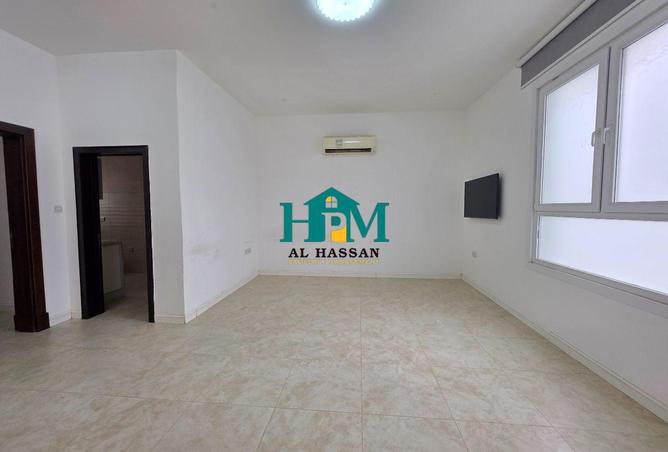 75034294 - Property Image 3