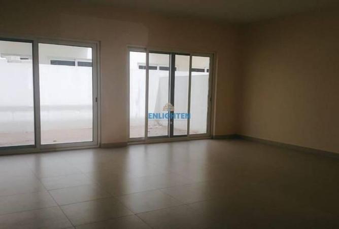 77779363 - Property Image 3