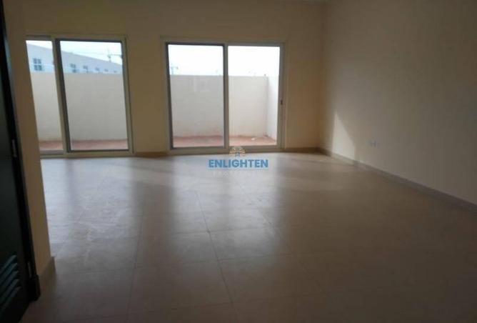 77779363 - Property Image 2