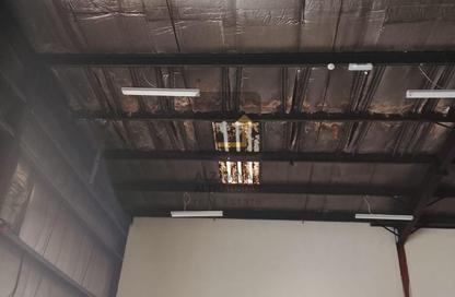 Warehouse - Studio - 1 Bathroom for rent in Industrial Area 18 - Sharjah Industrial Area - Sharjah