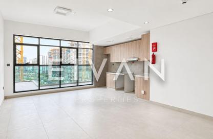 Apartment - 1 Bedroom - 2 Bathrooms for rent in Karimian 3 - Jumeirah Garden City - Al Satwa - Dubai