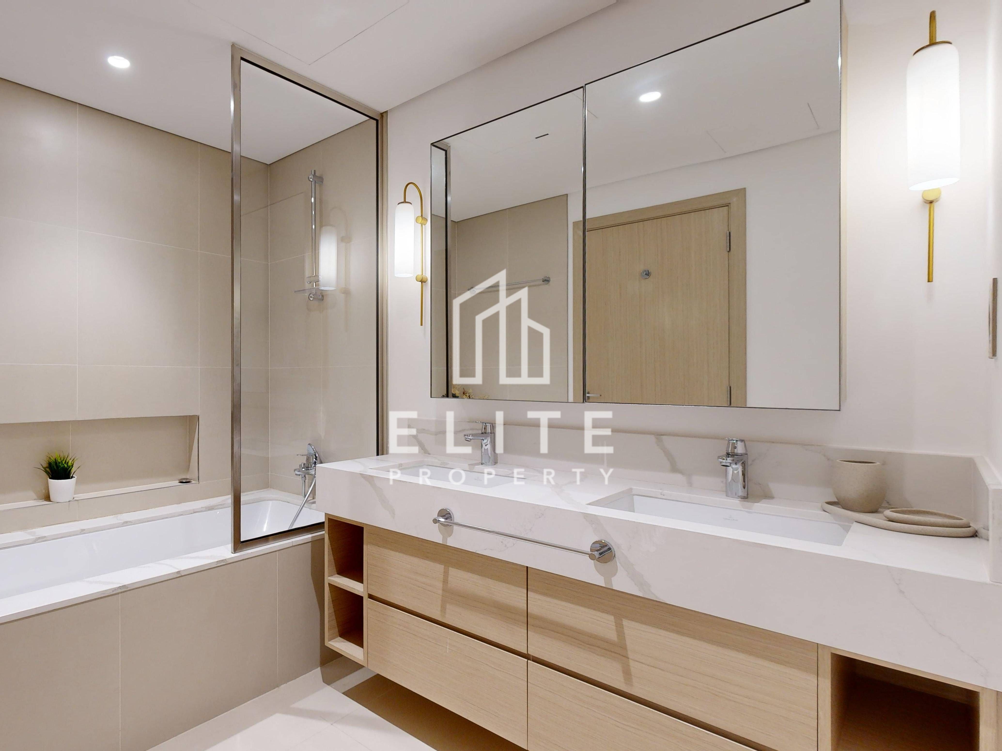 Spacious 2BR next to Creek Beach | Panoramic Views