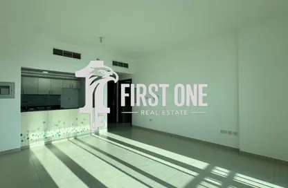 Apartment - 1 Bedroom - 2 Bathrooms for rent in Al Ghadeer - Abu Dhabi