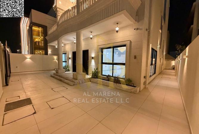 81952744 - Property Image 3