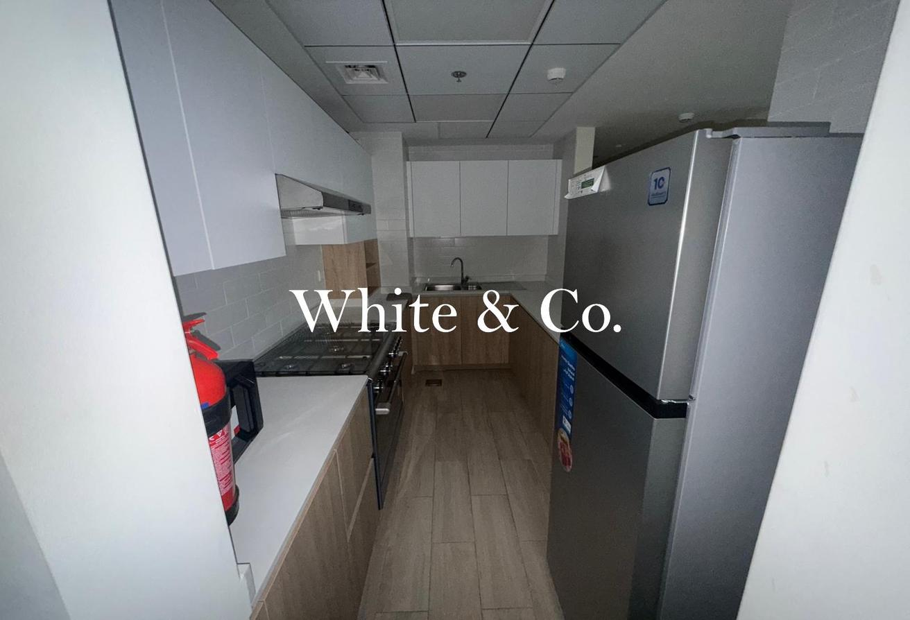 Fully Furnished 2BR | Canal View | Vacant photo 9