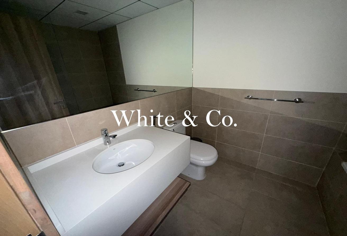 Fully Furnished 2BR | Canal View | Vacant photo 6