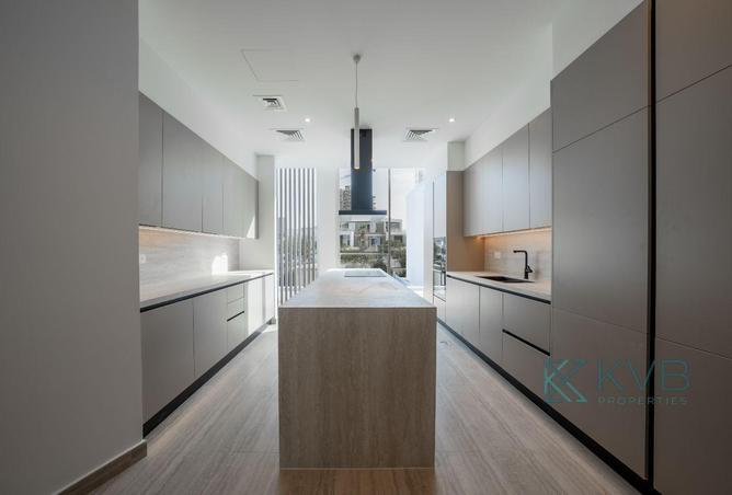 63653917 - Property Image 2