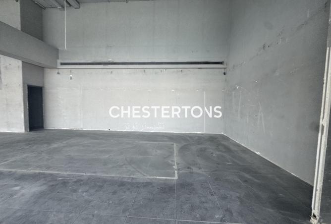 73840705 - Property Image 3