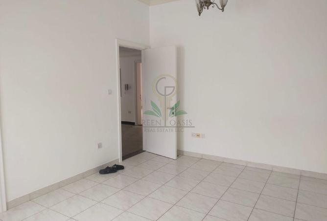 76162709 - Property Image 3