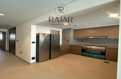 Townhouse - 4 - 4 for sale in Nice - Damac Lagoons - Dubai
