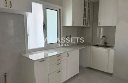 Villa - 5 Bedrooms - 6 Bathrooms for rent in Palma Residences - Palm Jumeirah - Dubai