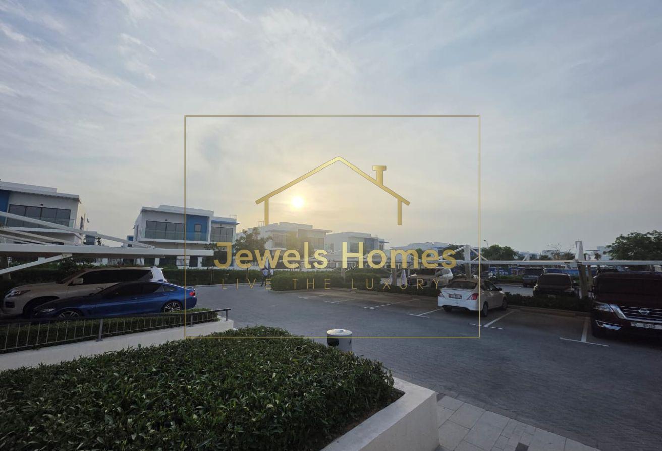 6BR Villa | Green Belt | Prime Location photo 5