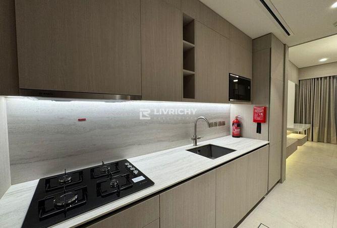 76165638 - Property Image 2