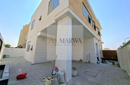 Villa - 5 - 6 for rent in Hoshi 1 - Hoshi - Al Badie - Sharjah