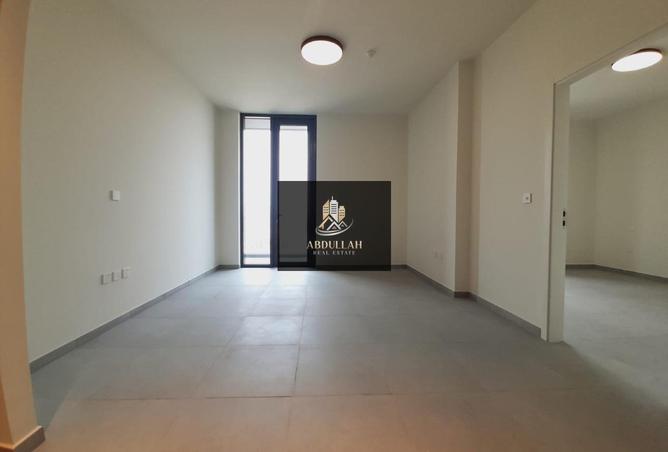 102833705 - Property Image 2