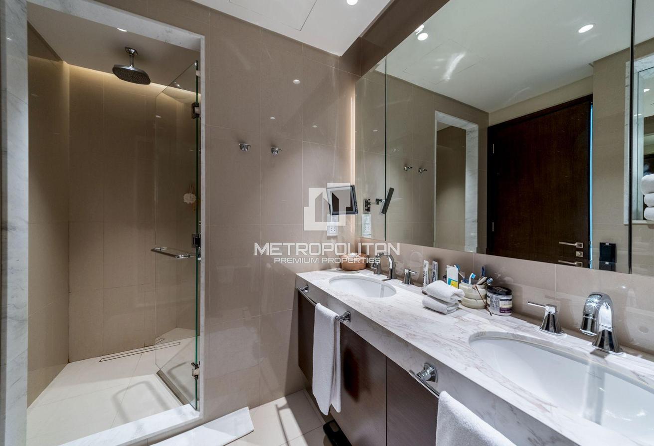 Luxurious | 2 Bedroom | Burj Khalifa View photo 14